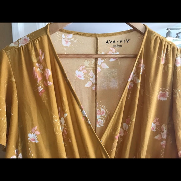 Aviv & Viv yellow floral dress - Picture 3 of 4